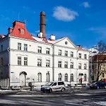 Sea Side And * Tallin